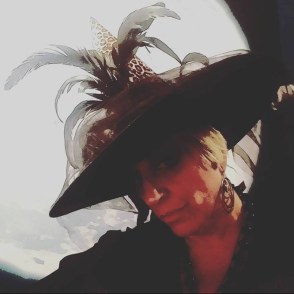 40403662_10155706173407314_2993468763656945664_n