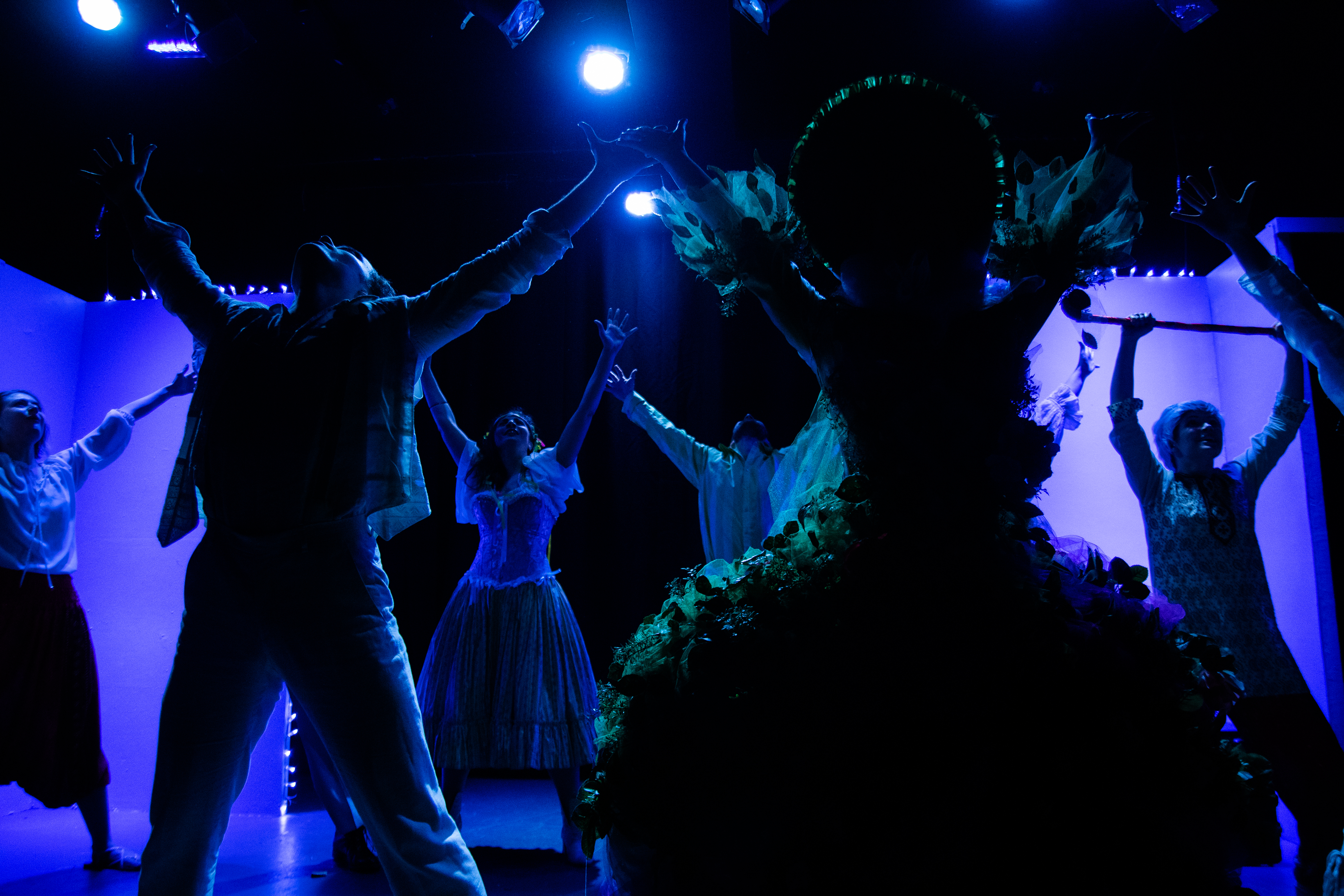 Moment from the Winter's Tale at the Stella Adler Studio- credits ak47division